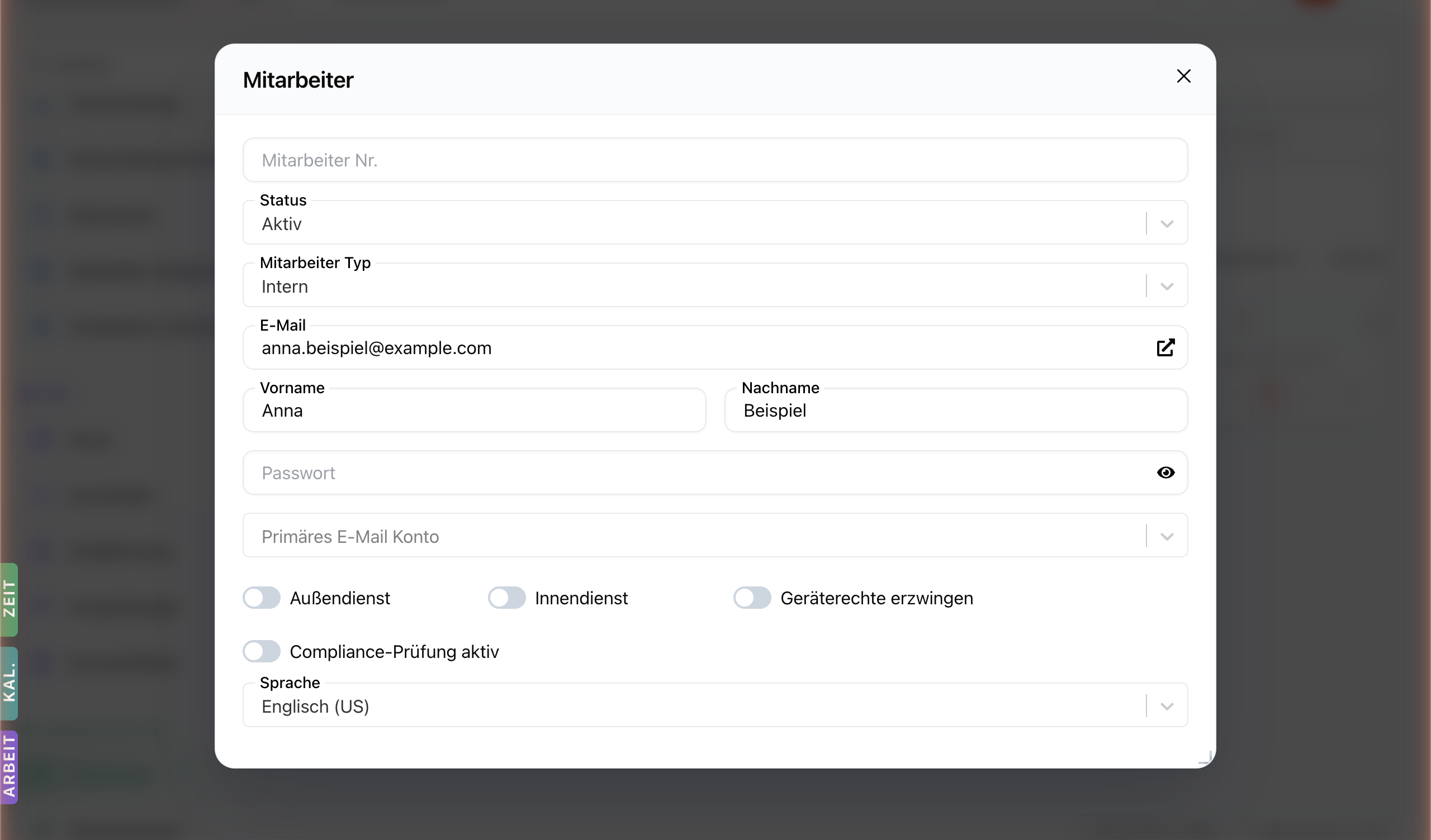 Mitarbeiter-Modal mit ausgefüllten Pflichtfeldern Vorname, Nachname und E-Mail.